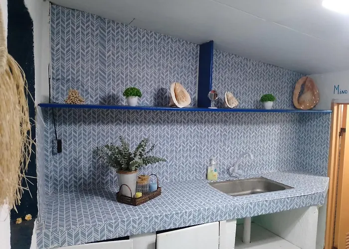 Little Sanity House * Daanbantayan