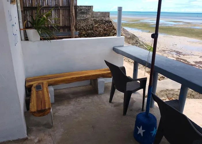 Little Sanity House * Daanbantayan